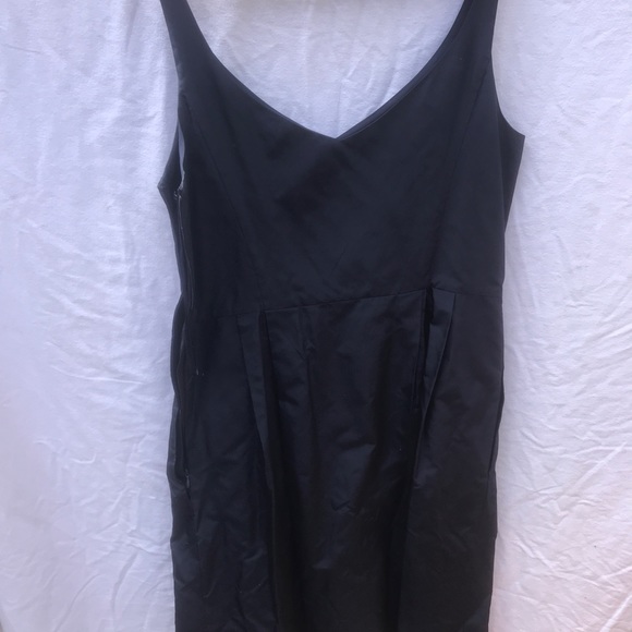 Navy blue Ann Taylor bridesmaid dress, size 10. - Picture 2 of 4